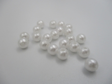 Plastic Pearls 4mm White  100g