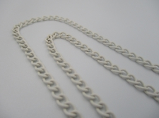 Color Coated Chain 5x4mm link 1m White