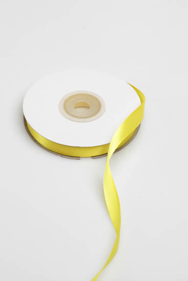 SATIN RIBBON 10MM YELLOW