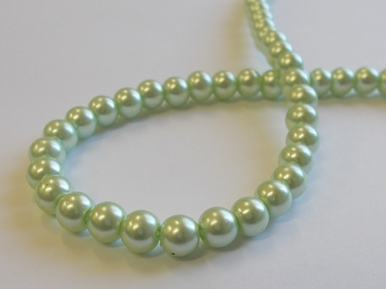 GLASS PEARLS 6MM LT GREEN