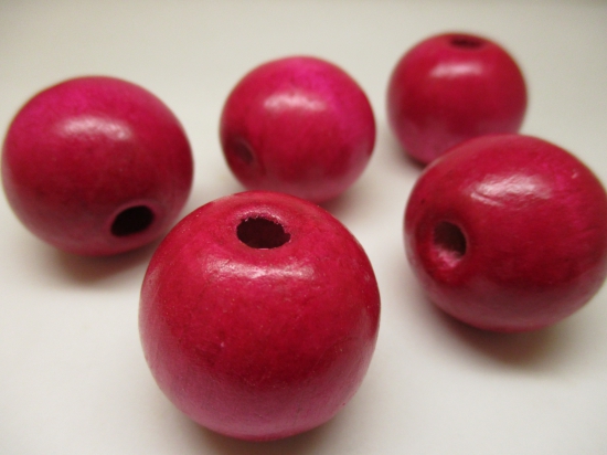 WOOD BEAD 20MM 125G CERISE