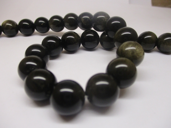 Obsidian 12mm +/-33pcs