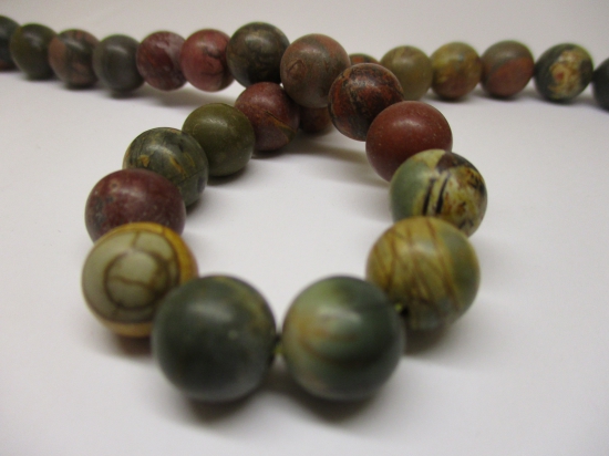 Red Picasso Jasper 10mm +/-39pcs