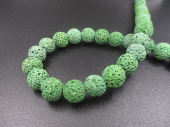 LAVA ROCK 8mm+/-47pcs Lt Green