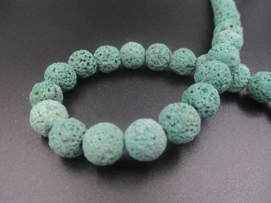 LAVA ROCK 10mm+/-40pcs Green