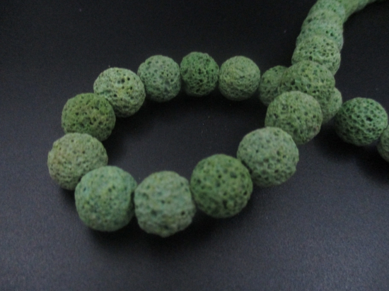 LAVA ROCK 12mm+/-32pcs Lt Green