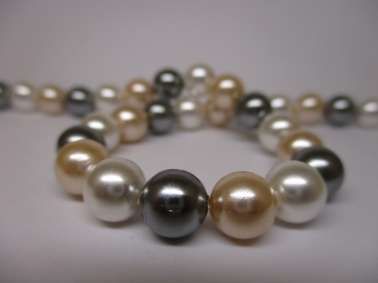 Shell Pearl 8mm +/-50pcs