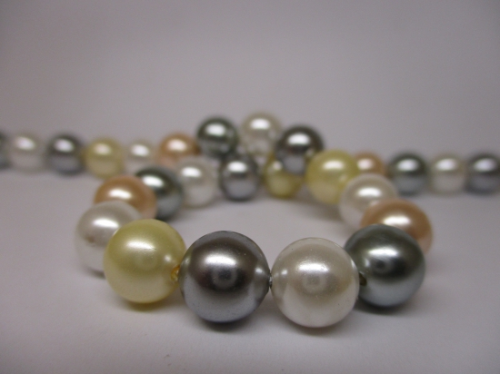 Shell Pearl 8mm +/-50pcs