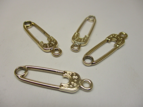 Charms Safety Pin 4pcs