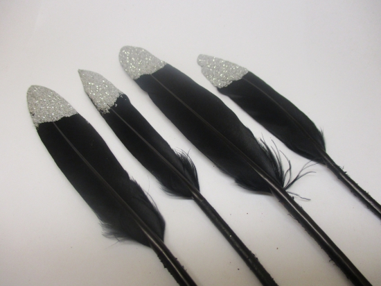 Feathers 15cm #4 10pcs Black silver