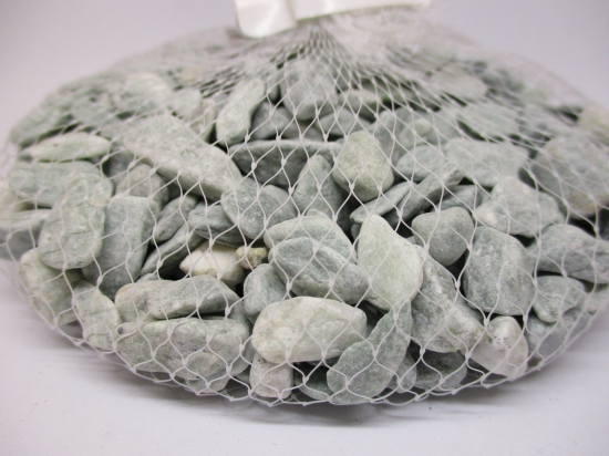 Stone Pebbles +/-450g Lt Grey