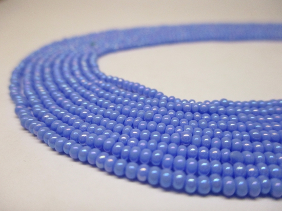 Czech Seed Beads 11/0 Pearl Blue 5str x +/-50cm