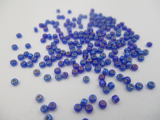 Miyuki Round 15/0 Oil Slick Blue (RR15-1020) 7.2g