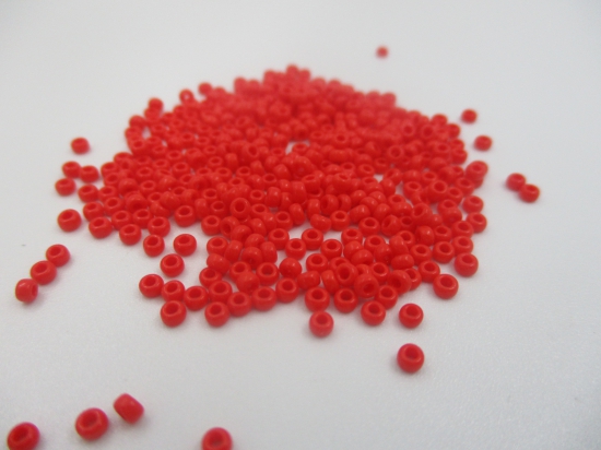 Miyuki Round 15/0 Opaque Red (RR15-407) 7.2g