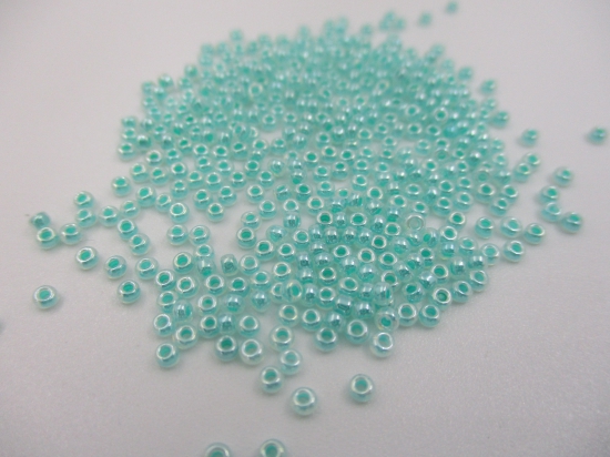 Miyuki Round 11/0 Pearl Green (RR11-536) 7.2g