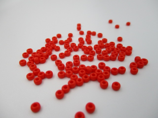 Miyuki Round 8/0 Opaque Red (RR08-407)
