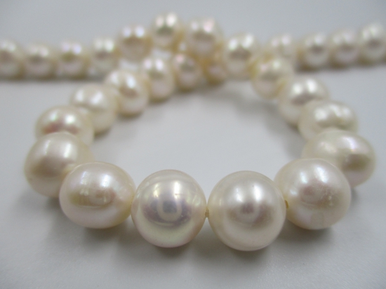 Fresh Water Pearl 8mm  Cream +/-36cm