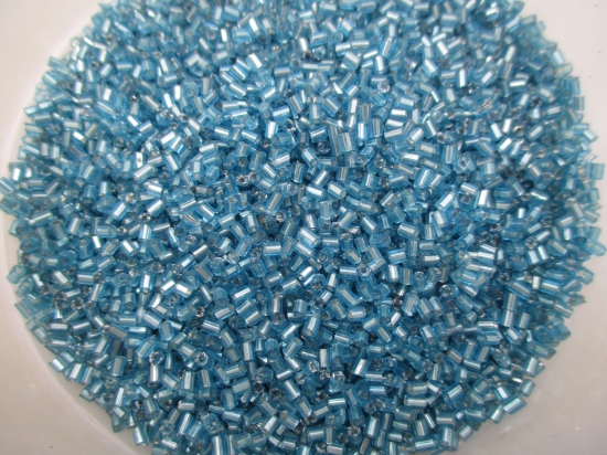 Bugle Beads Half Cut Foil Turq 450g