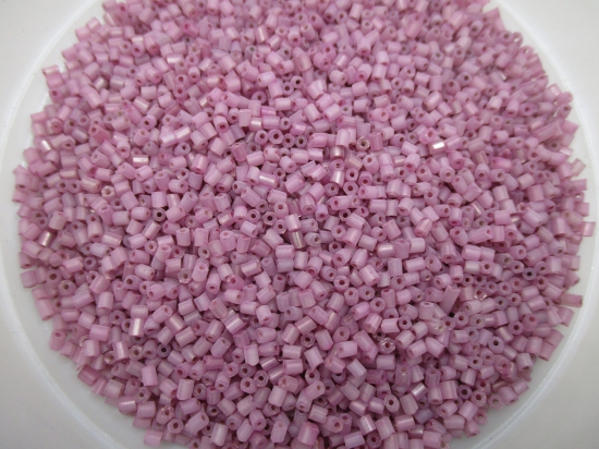 Bugle Beads Half Cut Pink 450g