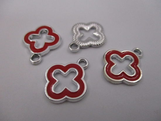 Charm  4pcs Red