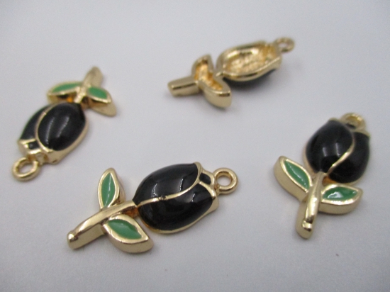 Charm Rose 4pcs Black