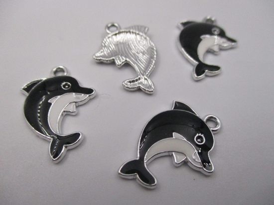 Charm Dolphin 4pcs Black