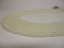 Czech Seed Beads 8/0 Pearl Cream 3str x +/-50cm