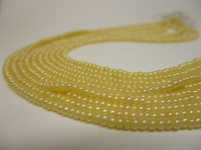 Czech Seed Beads 11/0 Pearl Cream 5str x +/-50cm