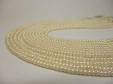 Czech Seed Beads 11/0 Pearl Lt Cream 5str x +/-50cm