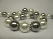 Shell Pearl 10mm +/-38pcs