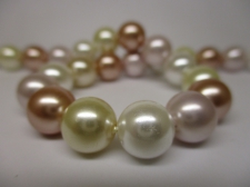 Shell Pearl 10mm +/-38pcs