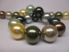 Shell Pearl 12mm +/-33pcs