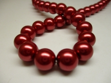 GLASS PEARLS 12MM RED